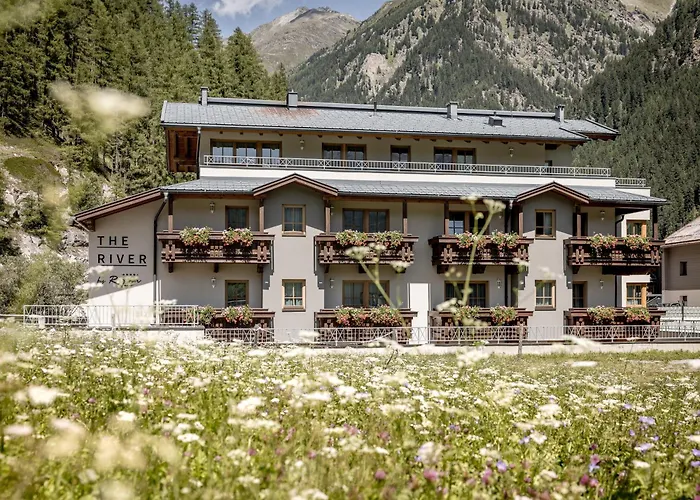 Apartment The River By Regina Solden